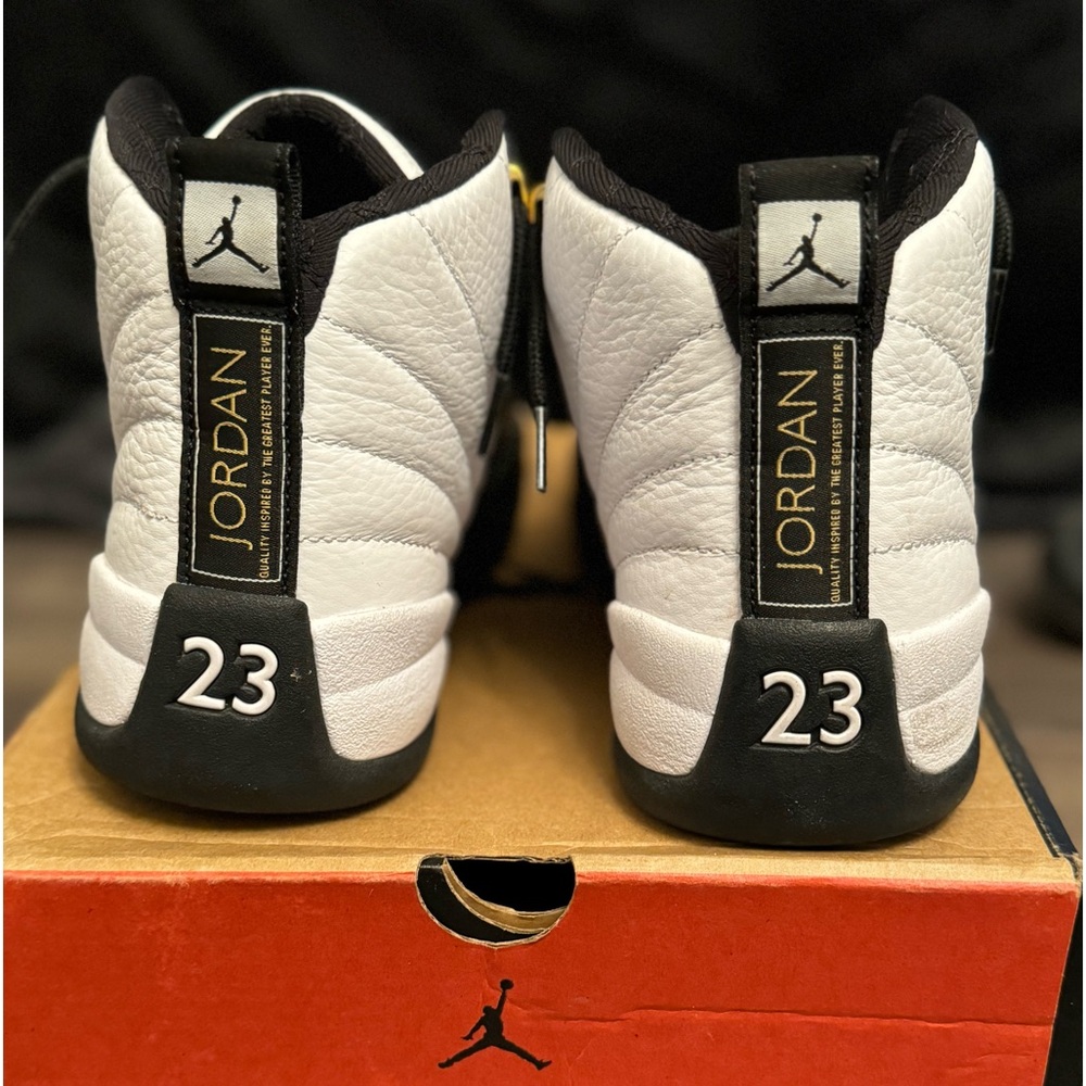 Air Jordan 12 Retro ‘ROYALTY’